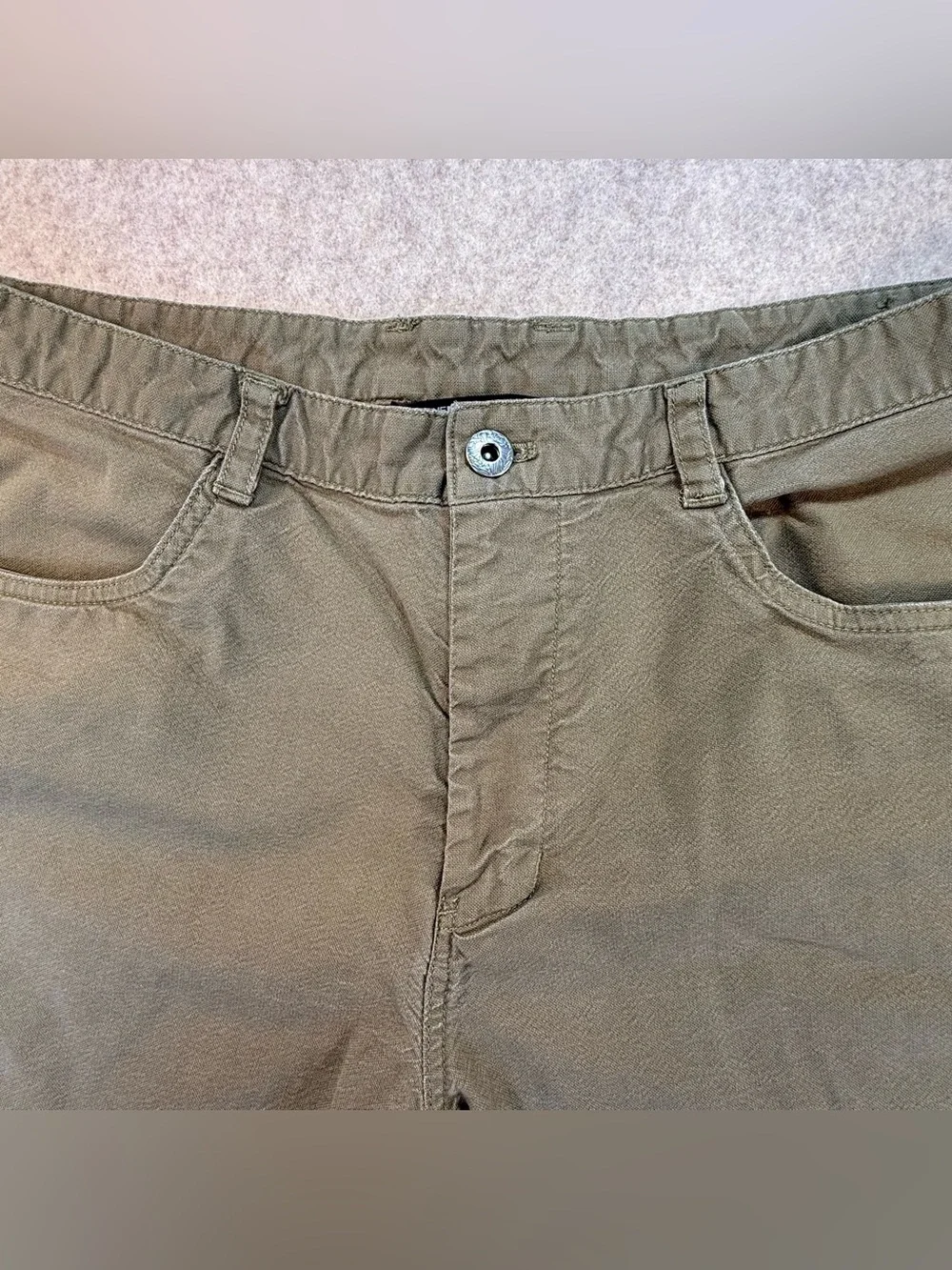 The North Face Olive Green Men’s Cargo/Hiking Pants Sz 38 Outdoor Adventure GUC